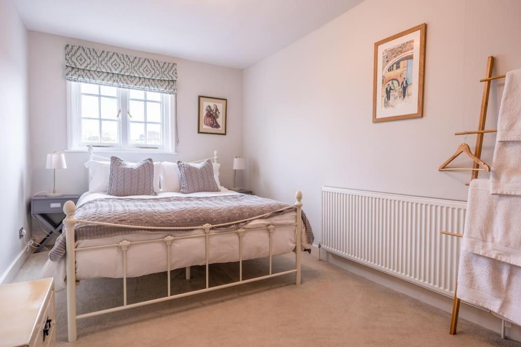 Beautiful & Spacious Retreat In Winchester Eksteriør billede