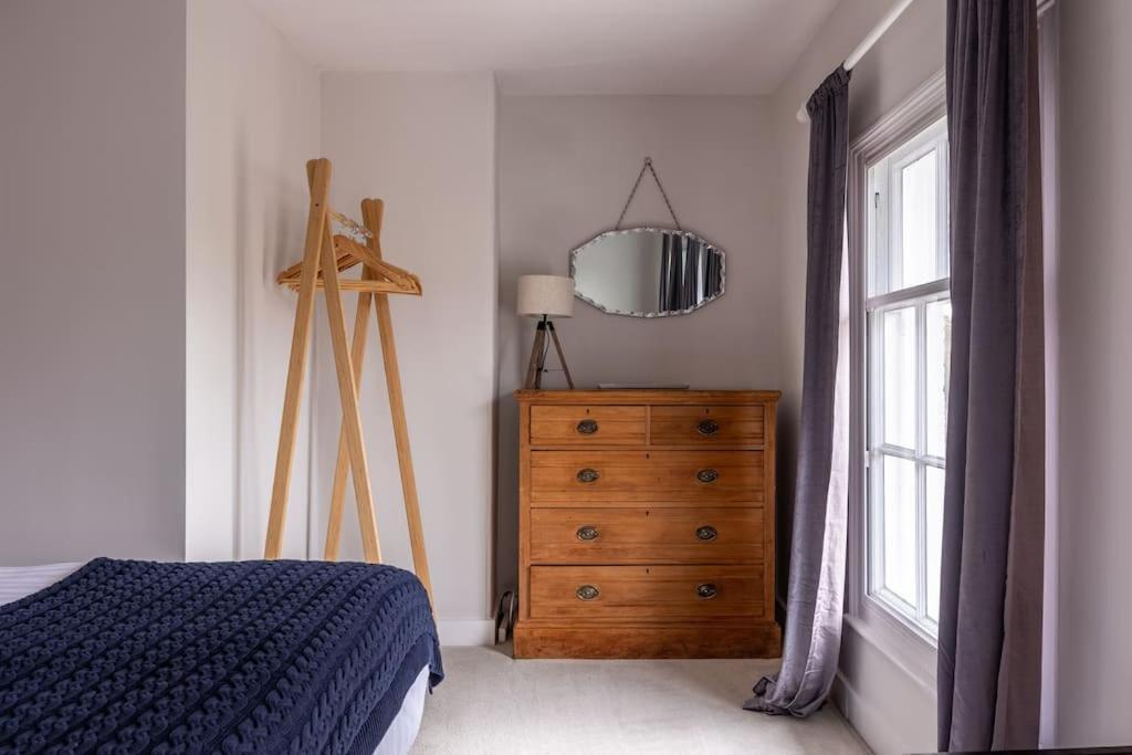Beautiful & Spacious Retreat In Winchester Eksteriør billede