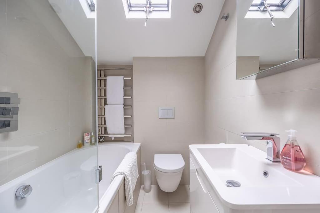 Beautiful & Spacious Retreat In Winchester Eksteriør billede